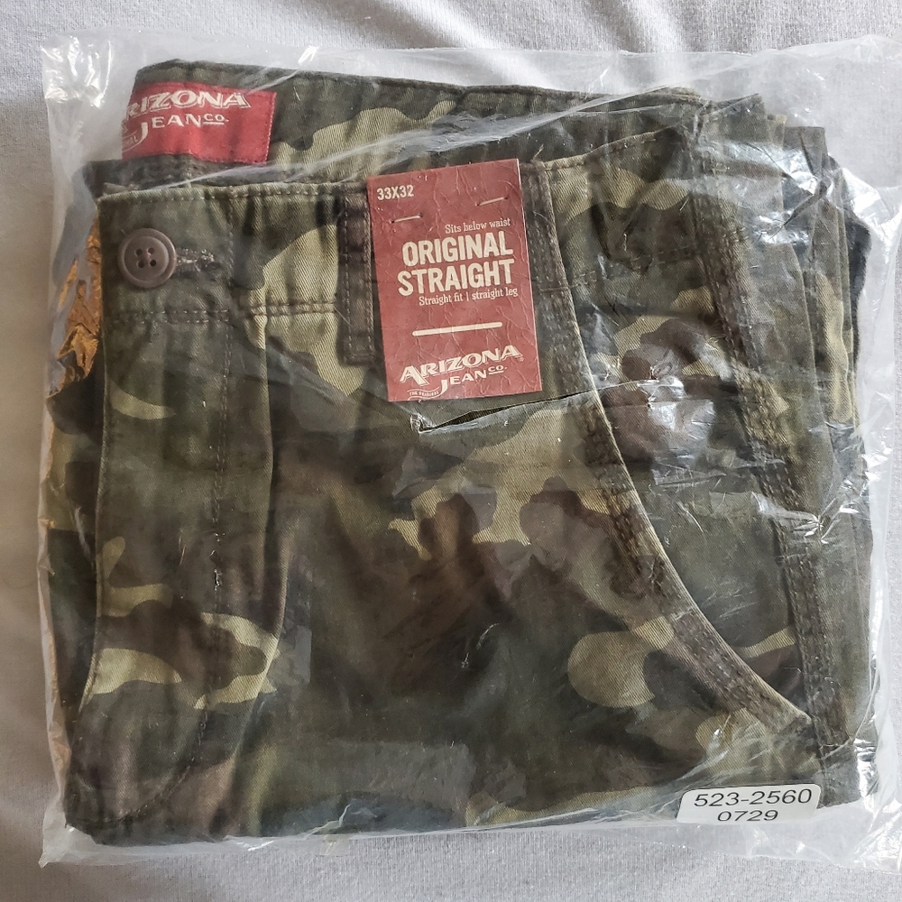 33x32 Arizona Camo Cargo pants